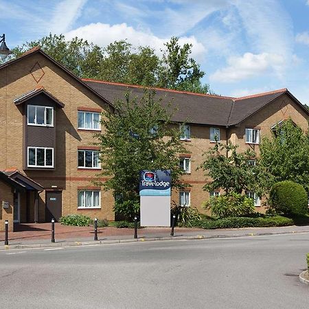 Travelodge Staines Luaran gambar