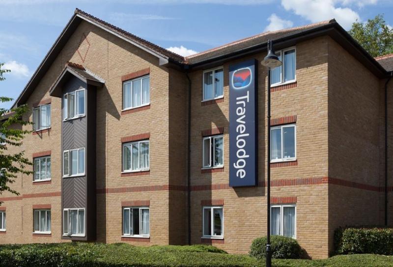 Travelodge Staines Luaran gambar